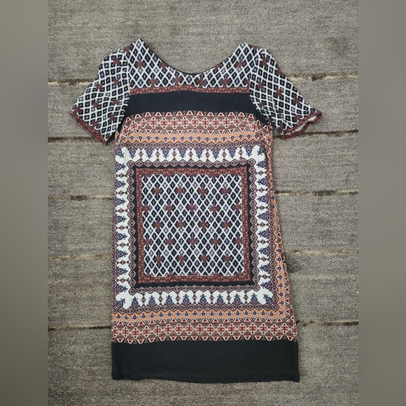 Promod Dresses & Skirts - Promod Navy Patterned Dress